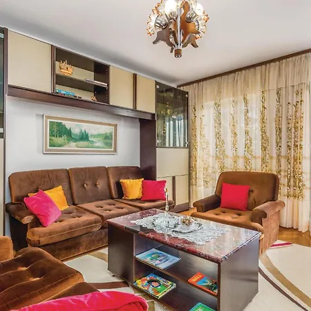 In With House Sea View Apartment *